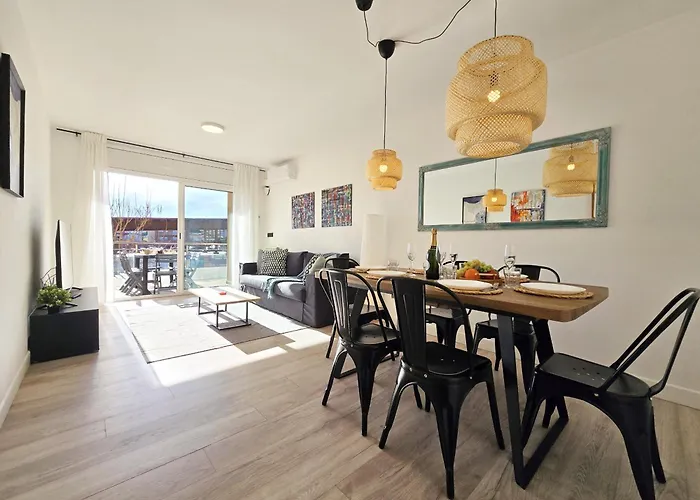 Felicia Apartment *
